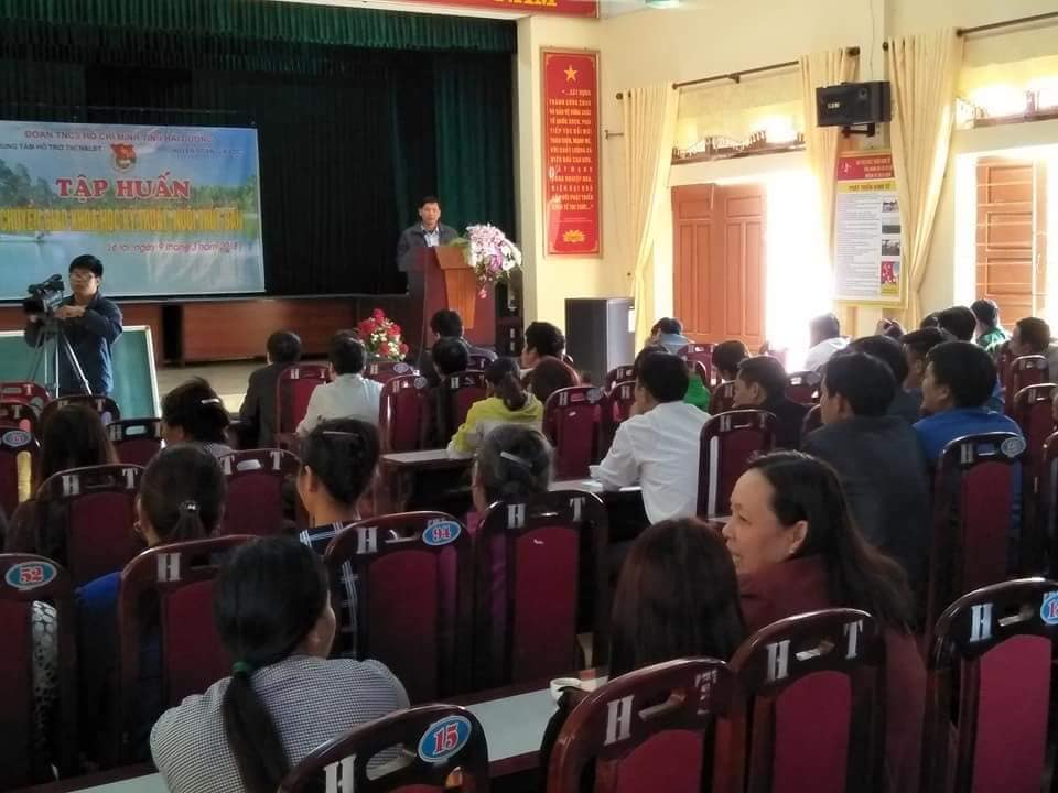 Đ/c Nguyễn Thành Đông Phó giám đốc Trung tâm phát biểu tại buổi tập huấn
